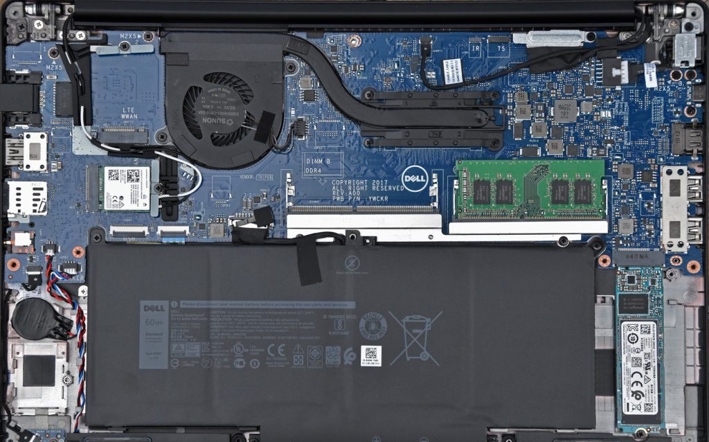DELL Latitude 7490 Ultrabook doanh nh&acirc;n